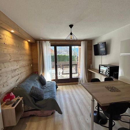 Chaleureux Appartement Moderne ブリアンソン エクステリア 写真